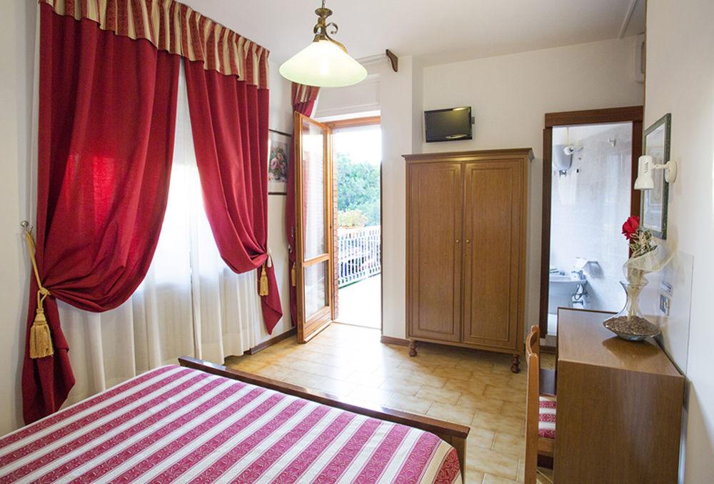 Hotel Vignola Assisi Esterno foto