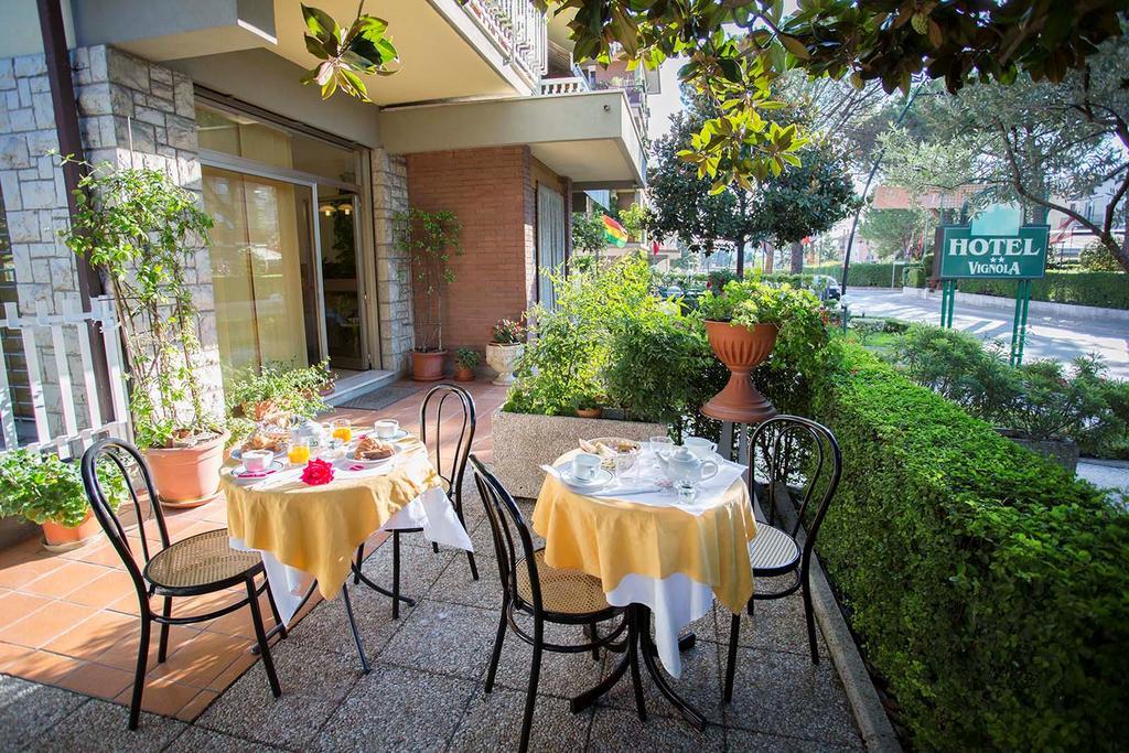 Hotel Vignola Assisi Esterno foto