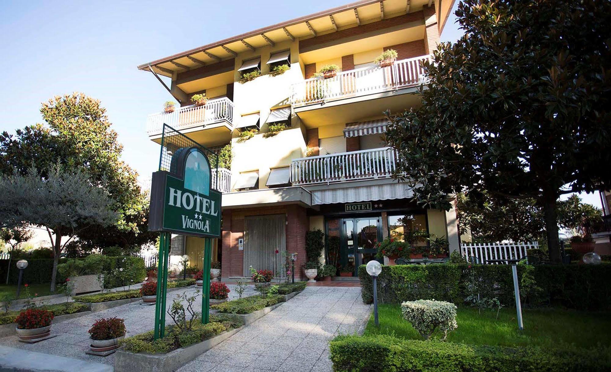 Hotel Vignola Assisi Esterno foto